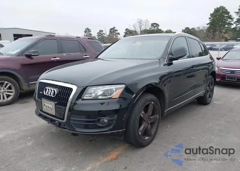 2010 Audi Q5 3.2 Premium z USA, uszkodzony, nr VIN WA1LKAFP4AA100044